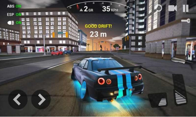 免费模拟真实驾驶汽车的游戏哪个好
